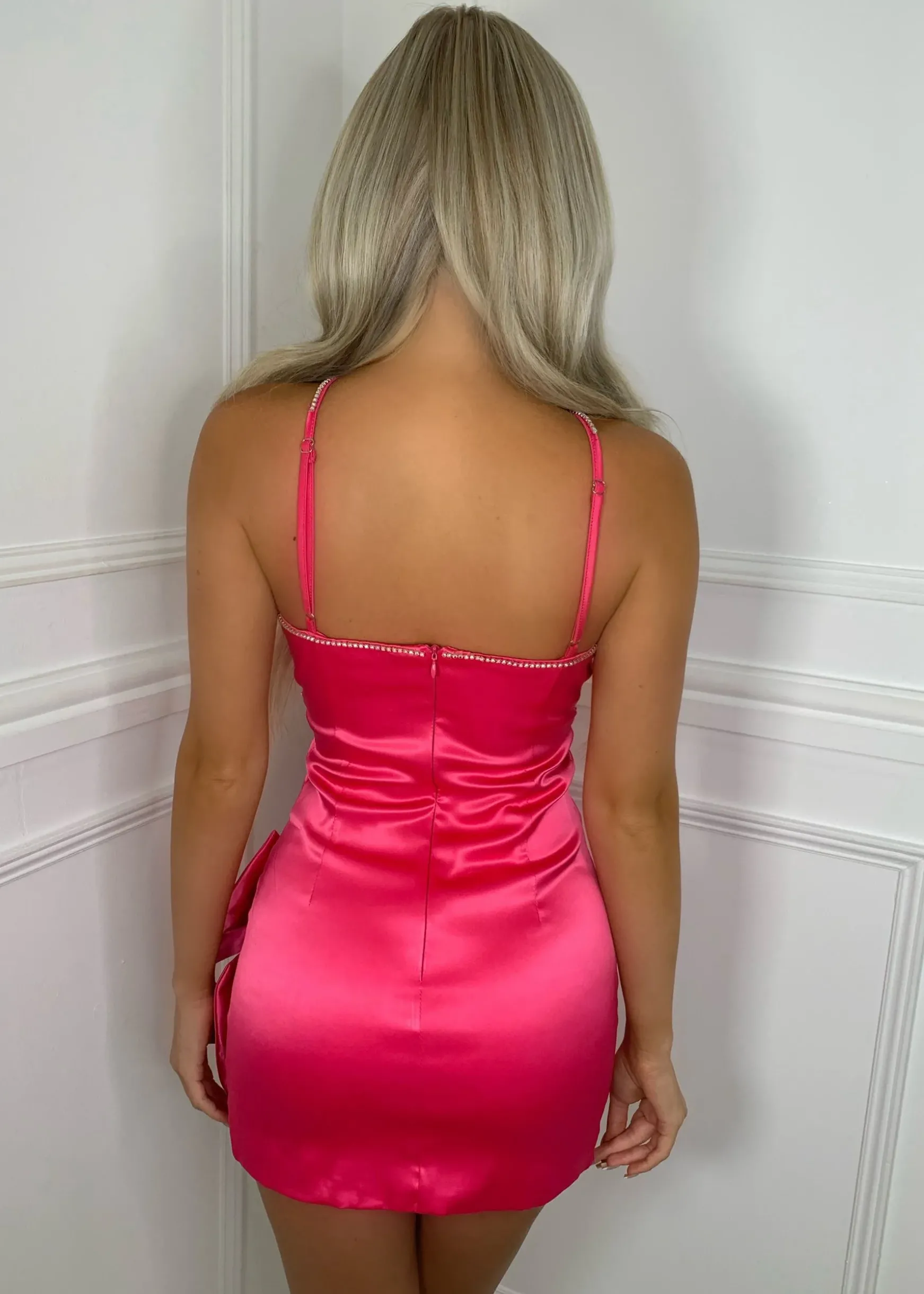Anna Bow Front Jewel Mini Dress - Fuchsia|DressMeZee Outlet