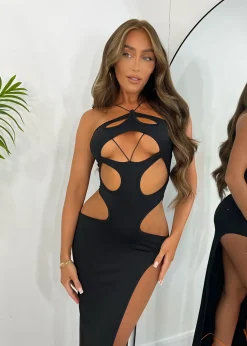 Effortless Cut Out Maxi Dress - Black|DressMeZee Fashion
