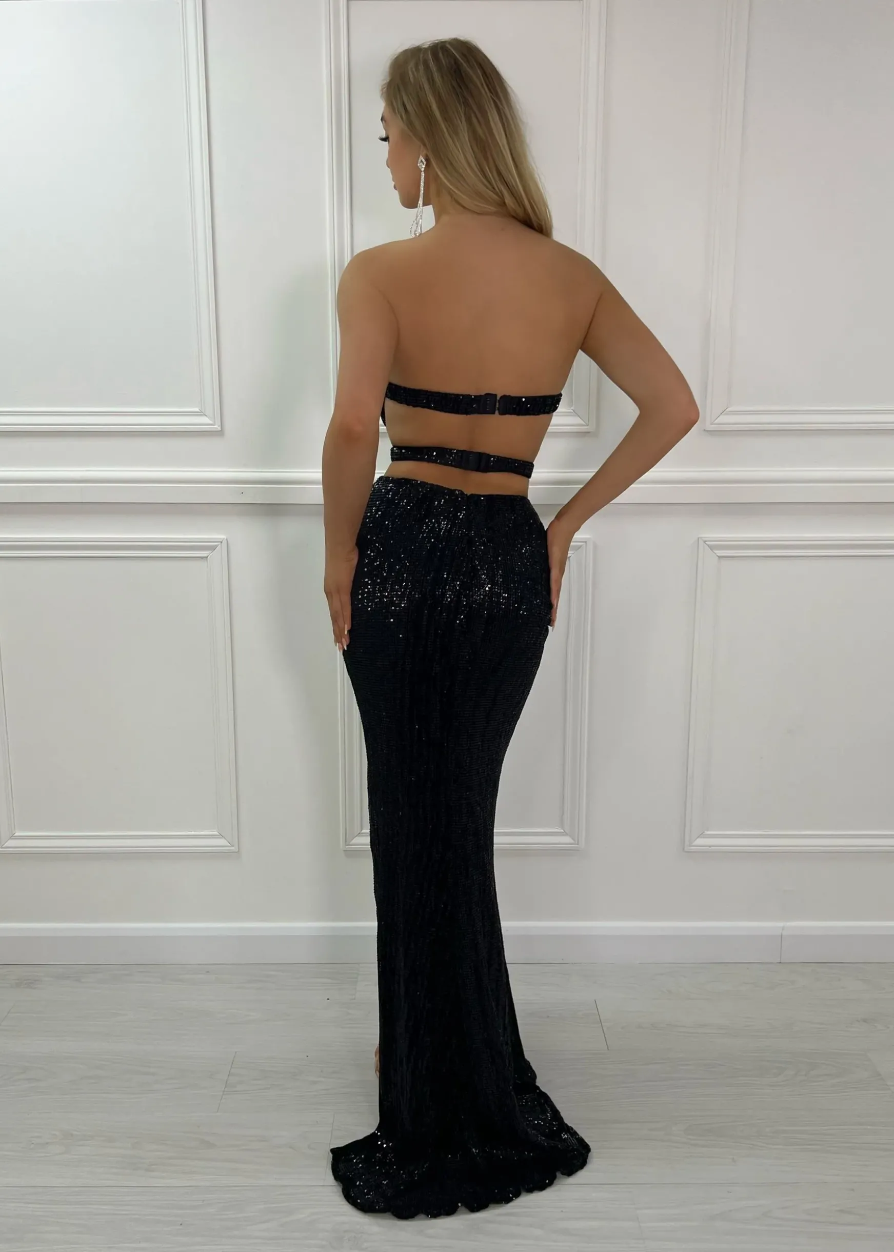 Glam Queen Sequin Split Gown - Black|DressMeZee Online